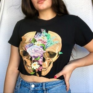 BLACK FLOWER SKELETON TEE🌸
